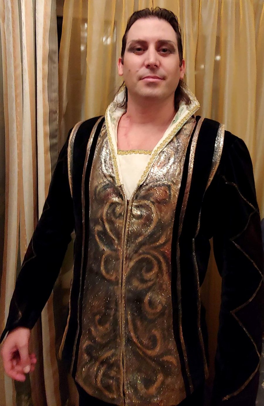 Néster Martorell, Il Gran Tenore, con el vestuario de Calaf